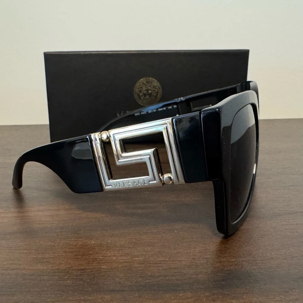 Versace Black Sunglasses with Gold Detail - Picture 4 of 12